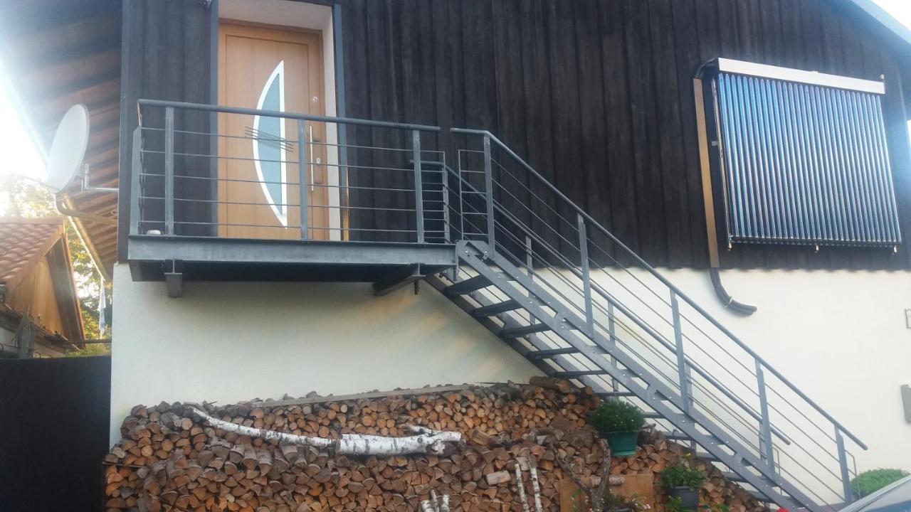 Apartamento Fam.Singer Garching an Der Alz Exterior foto