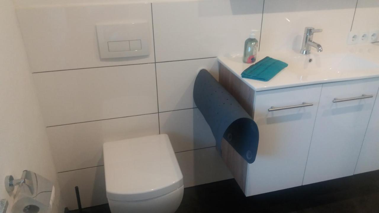 Apartamento Fam.Singer Garching an Der Alz Exterior foto